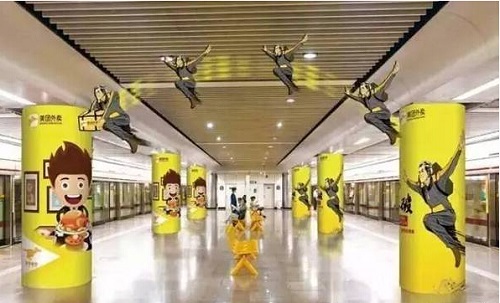 美團(tuán)外賣(mài)地鐵廣告來(lái)襲，嗖嗖嗖~