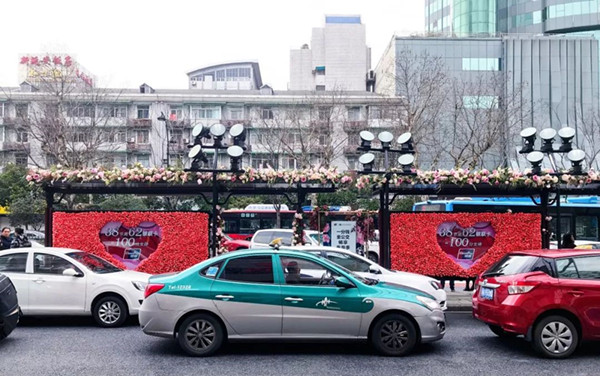 杭州公交車候車廳廣告 杭州公交車候車廳廣告