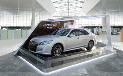 溫州機(jī)場(chǎng)T2二層出發(fā)值機(jī)安檢口正前方展位廣告 溫州機(jī)場(chǎng)T2二層出發(fā)值機(jī)安檢口正前方展位廣告