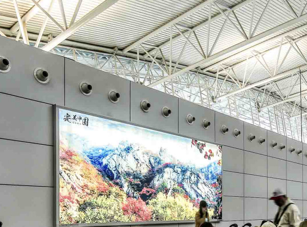廣州白云國(guó)際機(jī)場(chǎng)廣告