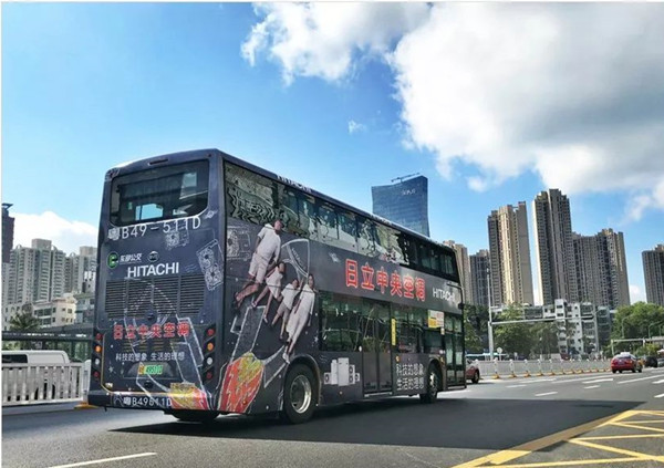 天哪!坐著幾百萬的車逛深圳，想都不敢想!