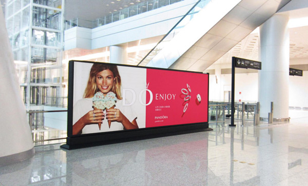 武漢機場廣告 武漢機場廣告