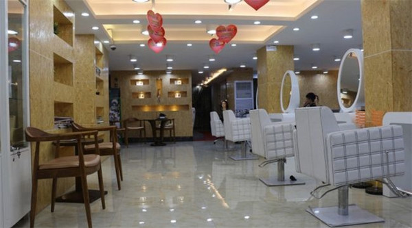 美容美發(fā)店沒有生意應(yīng)該如何擴大客源?