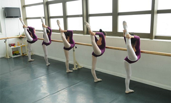 舞蹈培訓(xùn)班電梯廣告 舞蹈培訓(xùn)班電梯廣告