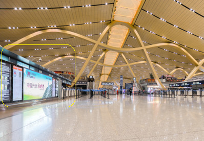 F3層出發(fā)大廳開(kāi)包間燈箱廣告