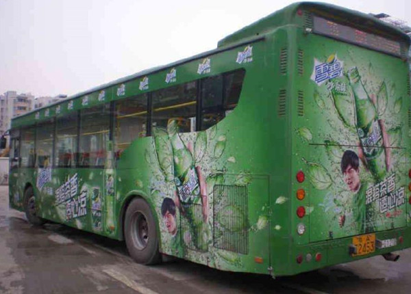 戶外廣告投放，公交車廣告依舊倍受關注