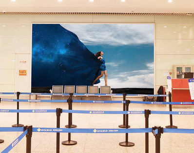 溫州機(jī)場(chǎng)T1國(guó)際出發(fā)廳燈箱廣告 溫州機(jī)場(chǎng)T1國(guó)際出發(fā)廳燈箱廣告