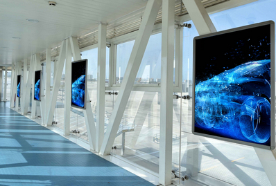 三亞機(jī)場(chǎng)T1航站樓廊橋內(nèi)側(cè)廊橋內(nèi)側(cè)廣告