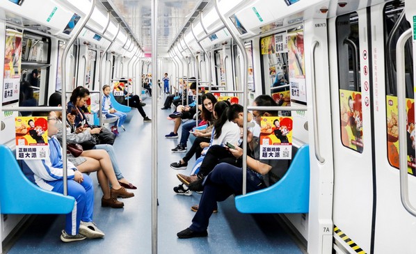 地鐵普通內(nèi)包車廣告 地鐵普通內(nèi)包車廣告