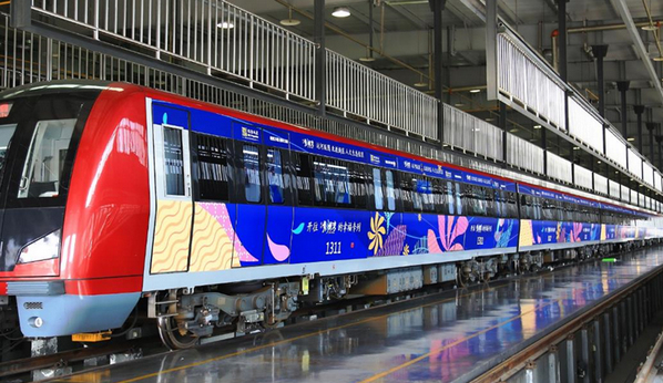 地鐵外包車廣告 地鐵外包車廣告