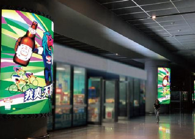 南寧東站出站層出站通道立柱燈箱廣告 南寧東站出站層出站通道立柱燈箱廣告