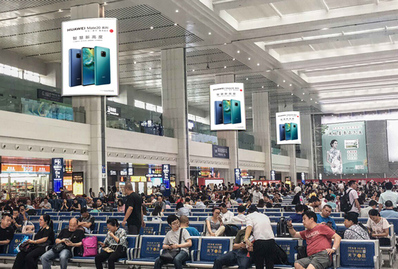 重慶北站出發(fā)層候車(chē)大廳三面包柱燈箱廣告