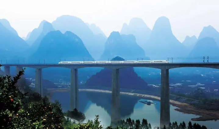 廣西高鐵動車廣告怎么樣？