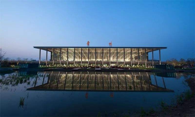 常州奔牛機(jī)場廣告怎么樣？