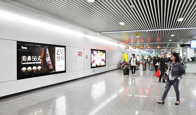 昆明地鐵廣告中各類燈箱媒體都有哪些優(yōu)勢？