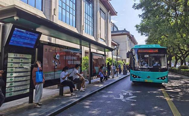 西安公交候車亭廣告投放需要多少錢？