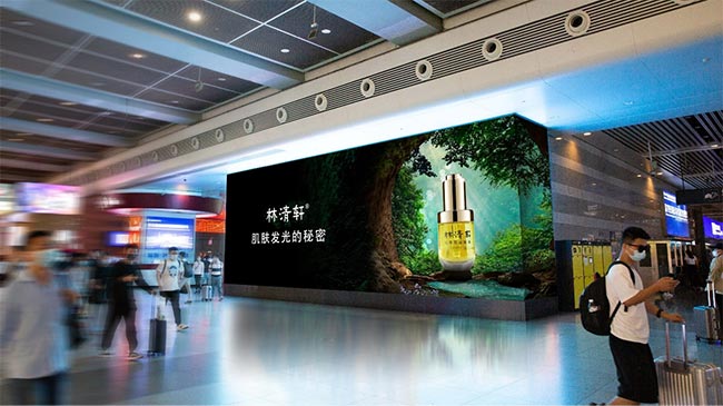 上海虹橋高鐵站與地鐵交匯處電子媒體怎么樣？