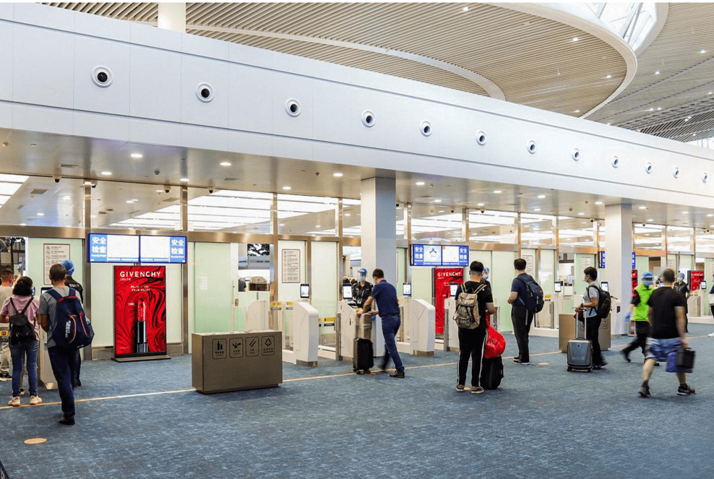 青島膠東機場廣告價格？青島機場出發(fā)大廳最具性價比廣告位優(yōu)勢