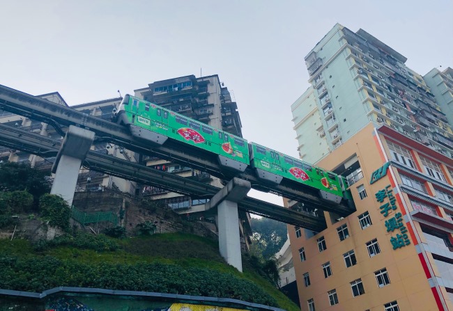 重慶地鐵播音導(dǎo)向廣告價格種類，重慶地鐵列車站臺語音播報廣告