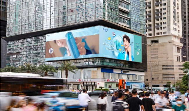 深圳福田崗廈兆邦基金融大廈LED廣告裸眼3D，深圳LED大屏廣告價格