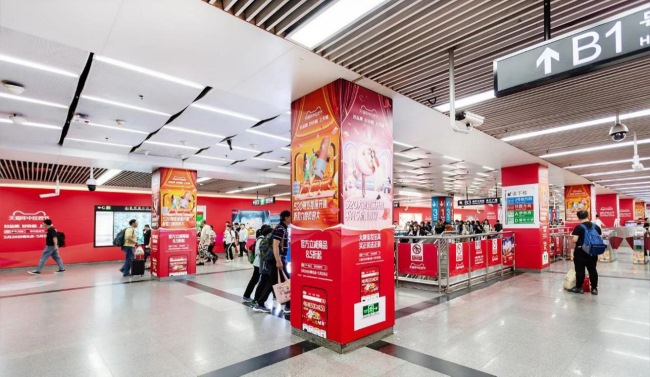 天津地鐵營口道站換乘站廳墻貼包柱廣告投放，天津地鐵廣告價格