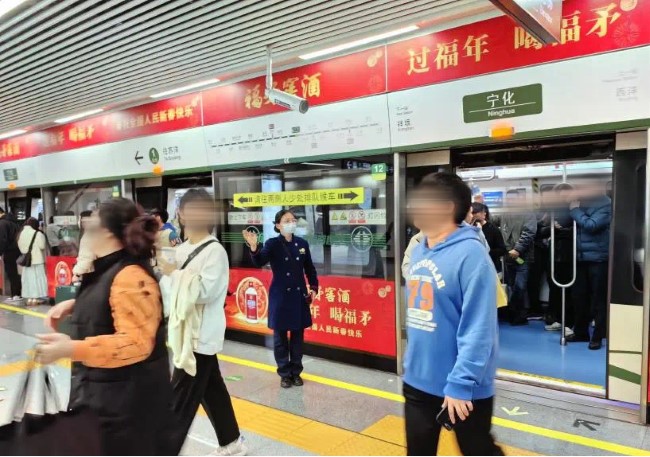 福州1號線列車播音導(dǎo)向廣告價格，福州地鐵站臺語音廣告