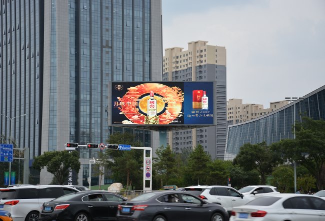 呼和浩特戶外LED廣告投放，呼和浩特大屏廣告價格