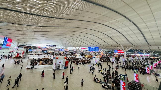 深圳高鐵站廣告在區(qū)域營銷中的價值探討