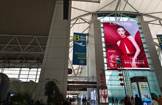 機(jī)場(chǎng)廣告與高鐵站廣告的投放策略分析