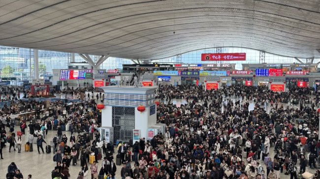 深圳北站的廣告位如何選擇？深圳北站2024年的人流量有多少？