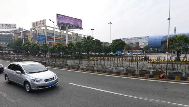 佛山南海大瀝客運站戶外高桿大牌廣告投放，佛山立柱廣告價格