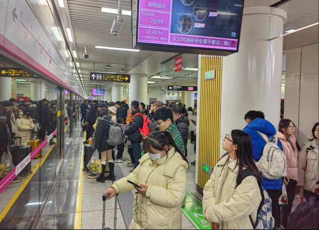 洛陽地鐵列車播音導向廣告價格，洛陽地鐵車廂語音廣告投放