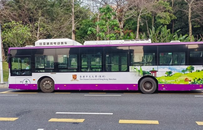 深圳公交外車(chē)身貼廣告投放，深圳公交車(chē)巴士彩繪廣告價(jià)格