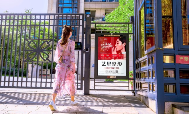 廈門社區(qū)出入口門禁廣告價格，廈門門禁的燈箱廣告投放范圍