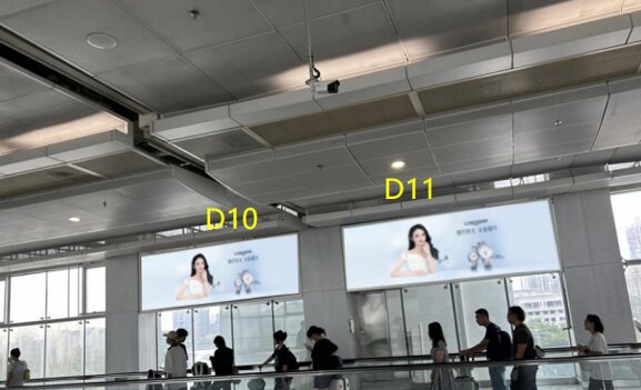 第一戶外傳媒-福田口岸-三層旅客出境通道橋燈箱