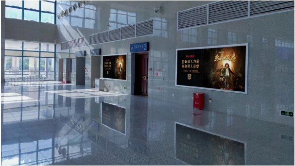 第一戶外傳媒-惠陽站-2F候車室墻體燈箱 