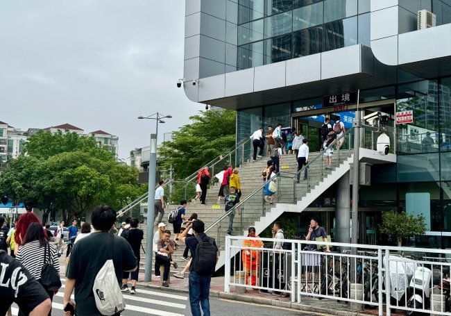 深圳福田口岸和蓮塘口岸的廣告為什么那么火？都有哪些品牌廣告曝光