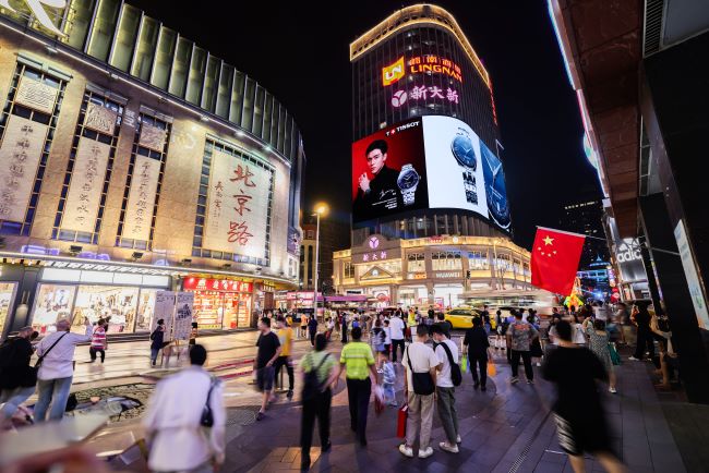 廣州北京路步行街新大新LED廣告投放，廣州LED大屏廣告價格