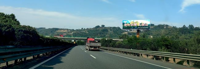 寧德至福鼎高速大牌廣告投放，福建寧德戶(hù)外高桿立柱廣告價(jià)格