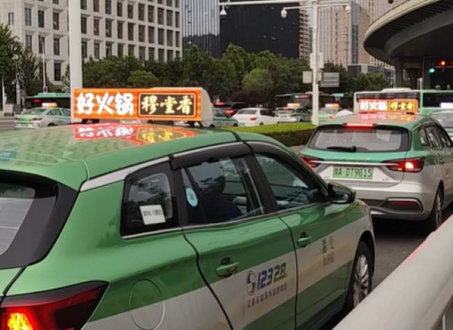 鄭州出租車廣告的媒體價(jià)值和投放效果分析