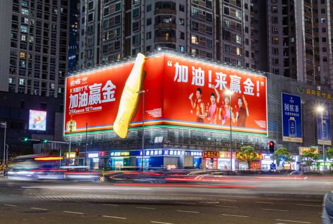 深圳CBD崗廈大牌：雙面臨街的流量聚合效應(yīng)