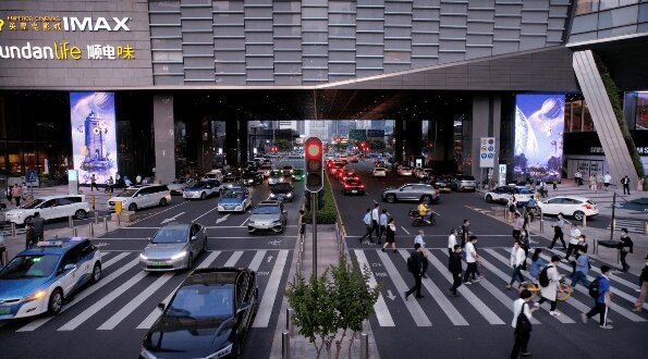 深圳平安金融中心LED大屏廣告價(jià)格收費(fèi)？深圳福田平安地標(biāo)LED廣告