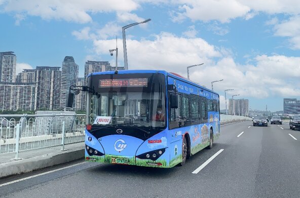 廣州公交車身廣告價格多少錢？廣州巴士廣告線路優(yōu)勢