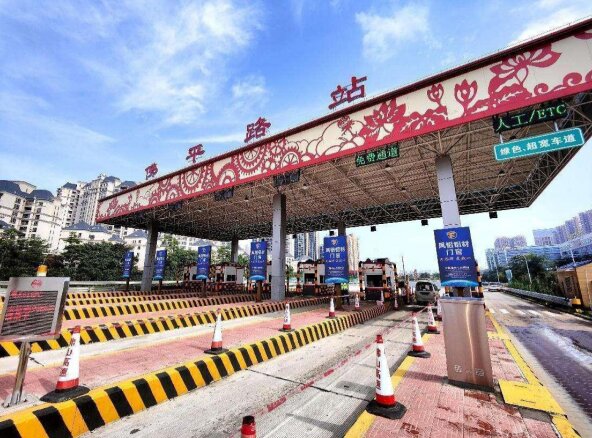 佛山高速?gòu)V告價(jià)格多少錢？佛山高速收費(fèi)站LED廣告牌站點(diǎn)有哪些？