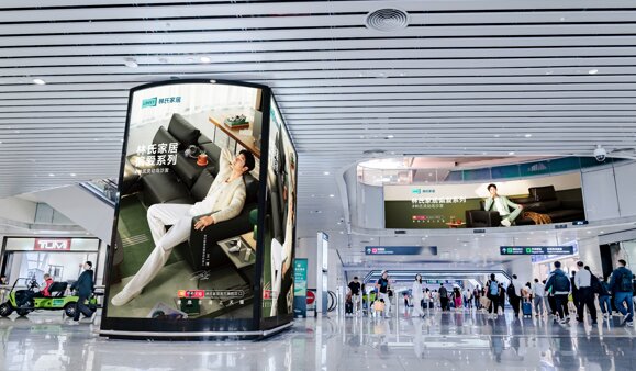 第一戶外傳媒-廣州白云機場-T2國內(nèi)出發(fā)到達混流區(qū)燈箱廣告 第一戶外傳媒-廣州白云機場-T2國內(nèi)出發(fā)到達混流區(qū)燈箱廣告