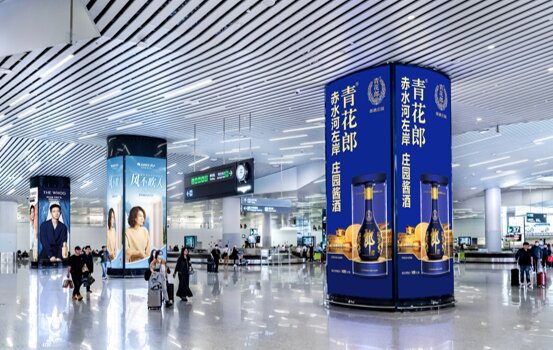 第一戶外傳媒-廣州白云機場-T2國內(nèi)到達行李廳中央包柱燈箱 第一戶外傳媒-廣州白云機場-T2國內(nèi)到達行李廳中央包柱燈箱