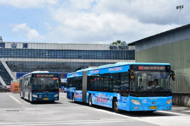 貴陽公交BRT環(huán)線廣告對城市多元客群的串聯(lián)觸達